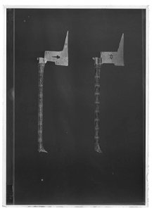 Bergsmansyxa, Sachsisk typ, 1719, s.k. Freiberger Bergsmansaxt - Livrustkammaren - 51760-negative