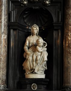 Brugge Michelangelo - Maria met kind