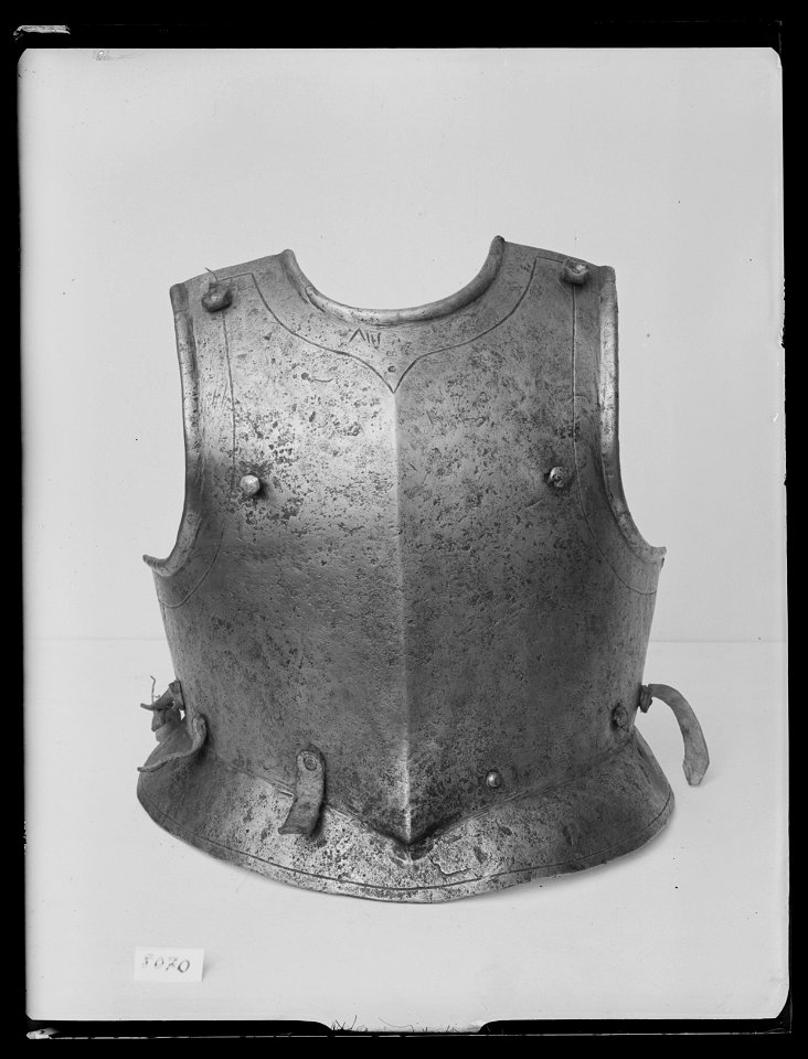 Bröstharnesk, 1600-talets första hälft - Livrustkammaren - 27969
