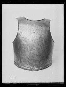Bröstharnesk. 1700-talets slut - 1800-talets början - Livrustkammaren - 10833