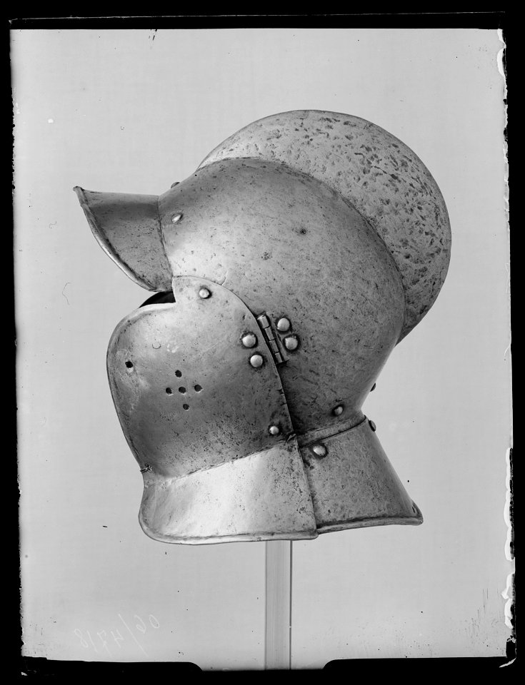 Burgonet, 1500-talets senare del - Livrustkammaren - 36395