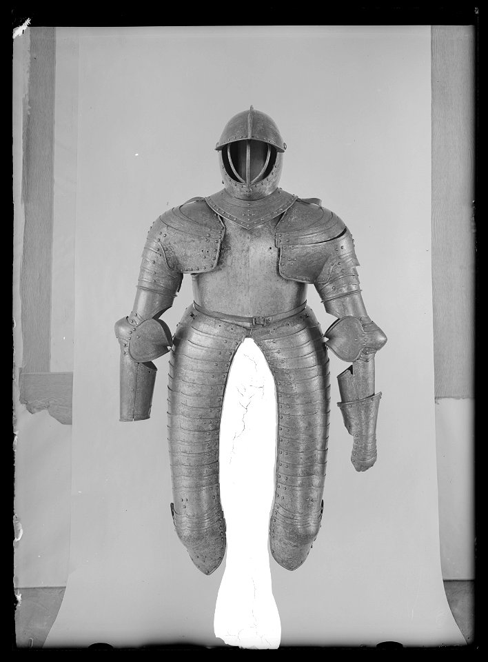 Burgonet, till halvrustning, 1600-tal - Livrustkammaren - 60520