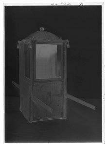 Bärstol gustaviansk - Livrustkammaren - 61214-negative