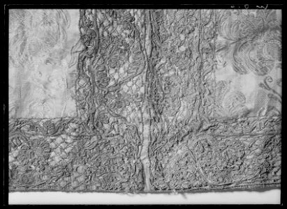 Byxor till Karl XIs Strumpebandsordensdräkt, England 1669 - Livrustkammaren - 44671