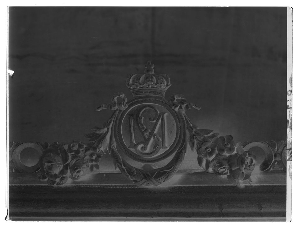 Bärstol gustaviansk, sedan chair - Livrustkammaren - 36668-negative