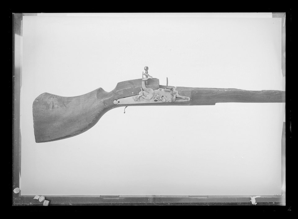 Bösstock med snapplås, England eller Skottland, 1640-tal - Livrustkammaren - 1094