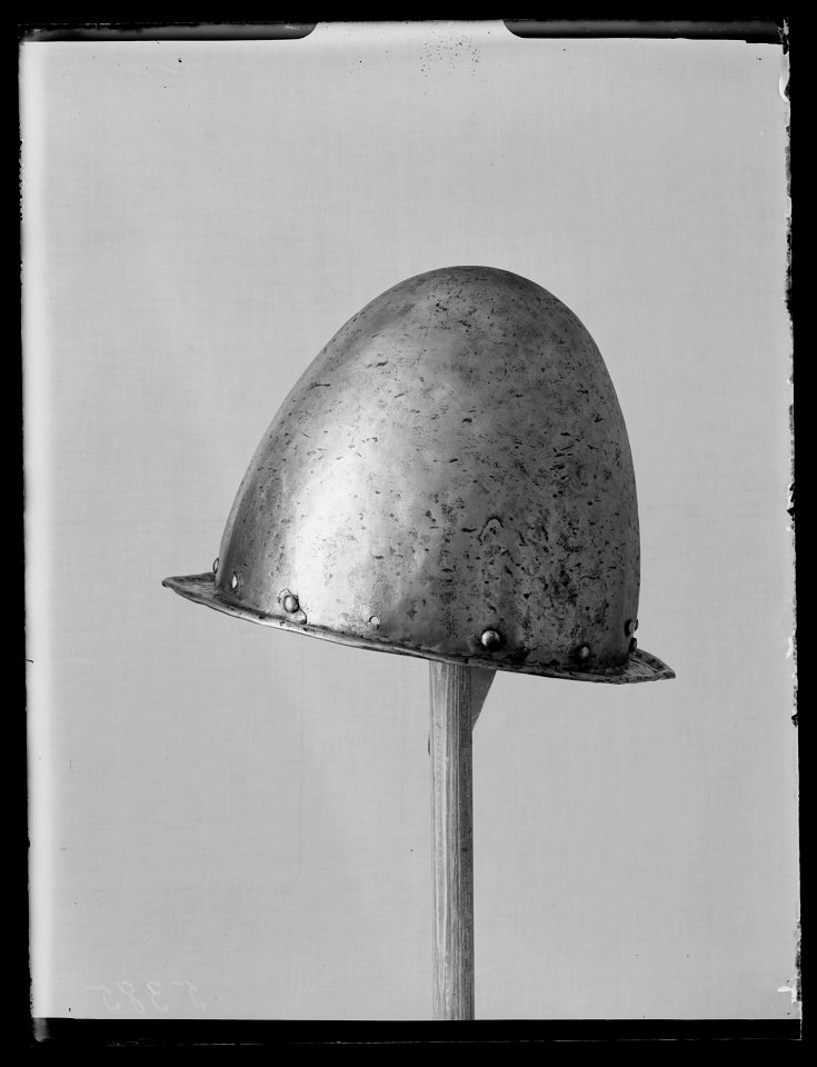 Cabasset, morion av spansk typ. 1500-talets andra hälft - 1600-talets början - Livrustkammaren - 2148