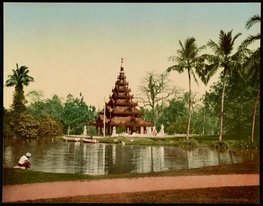 Calcutta Eden Garden with Burmese pagoda LCCN2017658186