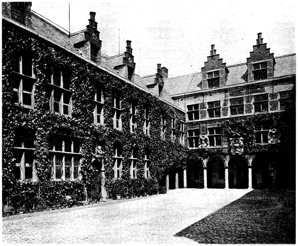 D345- anvers. cour du musée plantin - liv3-ch11