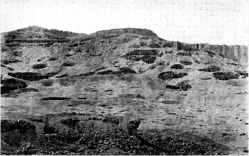 D207-biban-el-moluk, tombeaux des rois, près de thèbes.-L2-Ch6