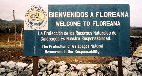 Floreana-Schëld---w