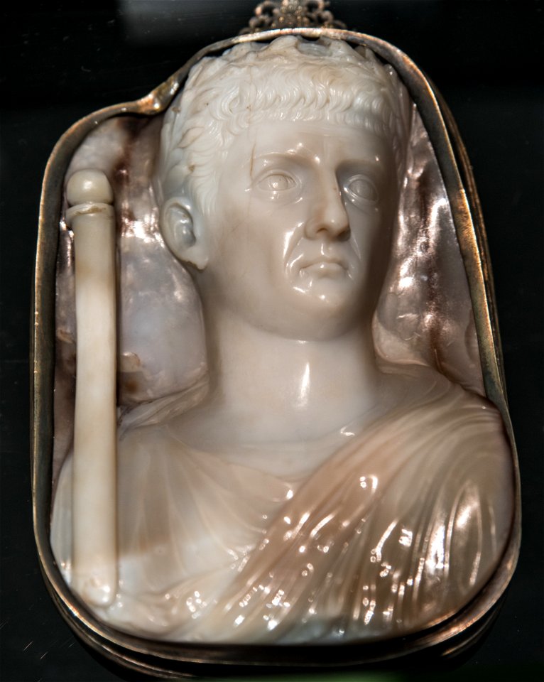 Camée - Claude (Kunsthistorisches Museum, IXa 23)