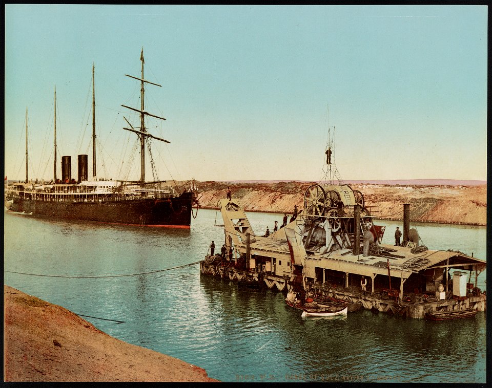 Canal de Suez, navire et drague LCCN2017656984