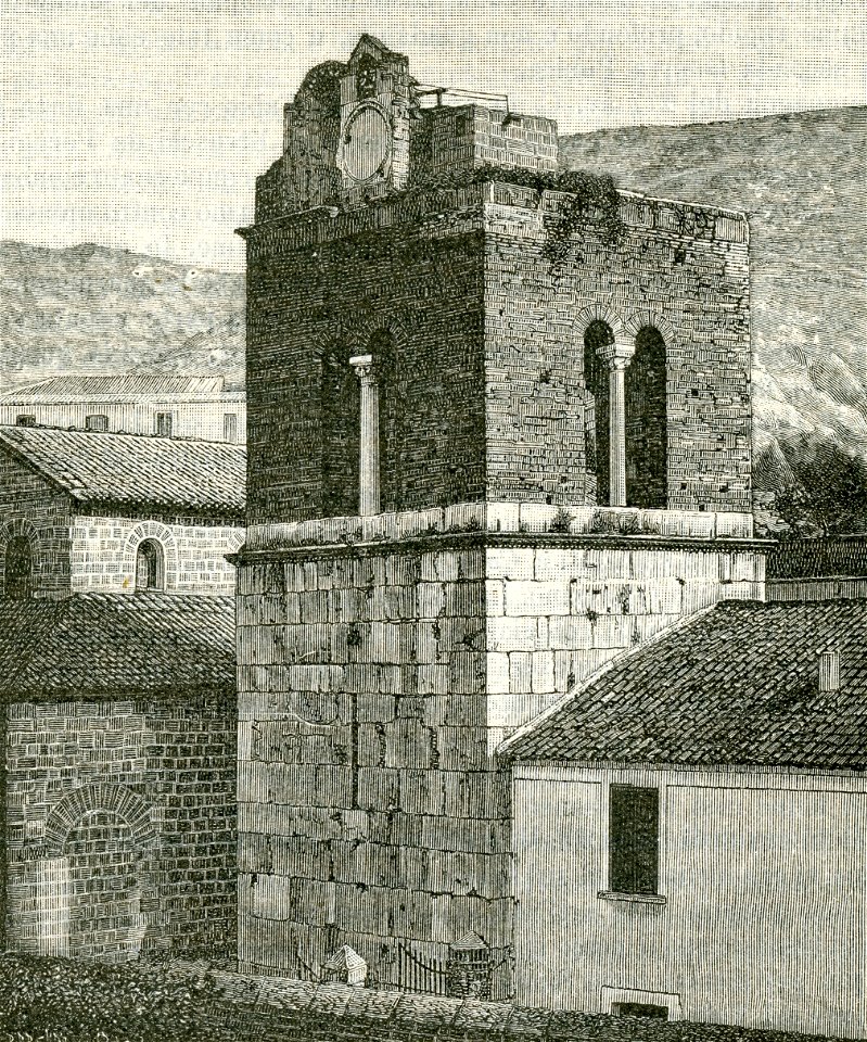 Capua campanile della basilica di Sant’Angelo in Formis