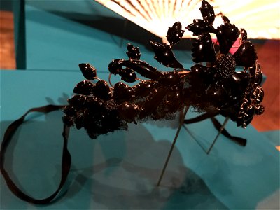 Black tiara