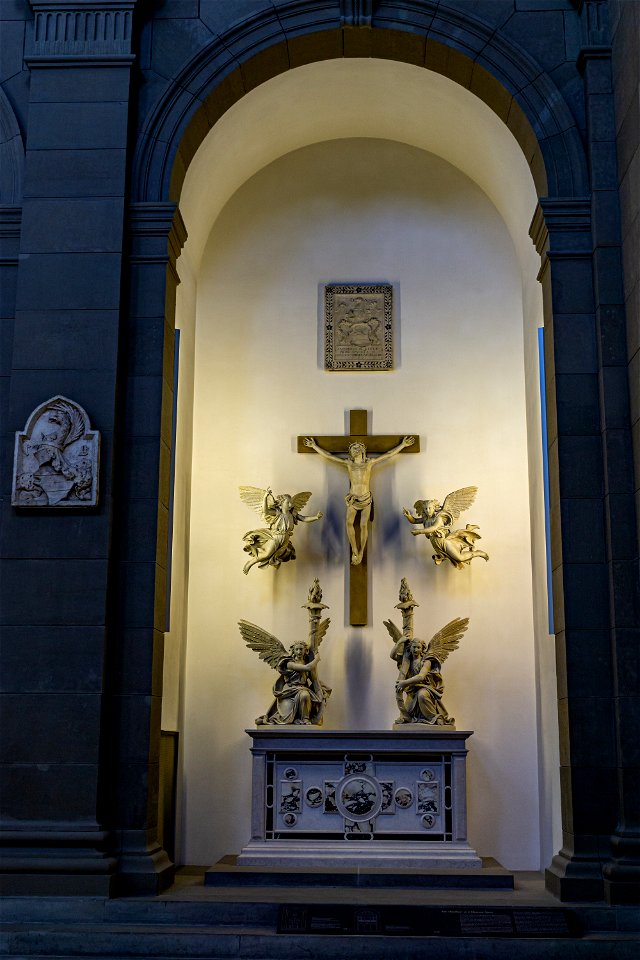 Bode Museum-Begarelli-Crucifix with Four Angels