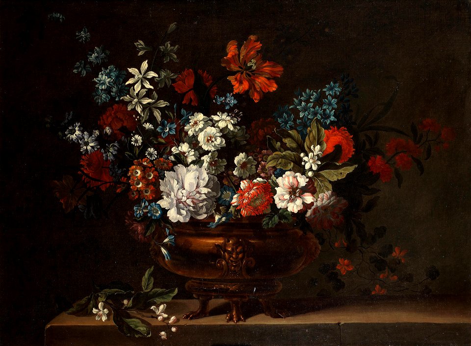Peter Casteels (III) - Chrysanthemums, roses, tulips, orange blossom and other flowers in a bronze urn on a stone ledge