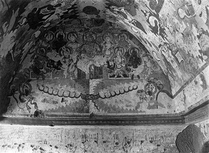 Cave 118, left wall