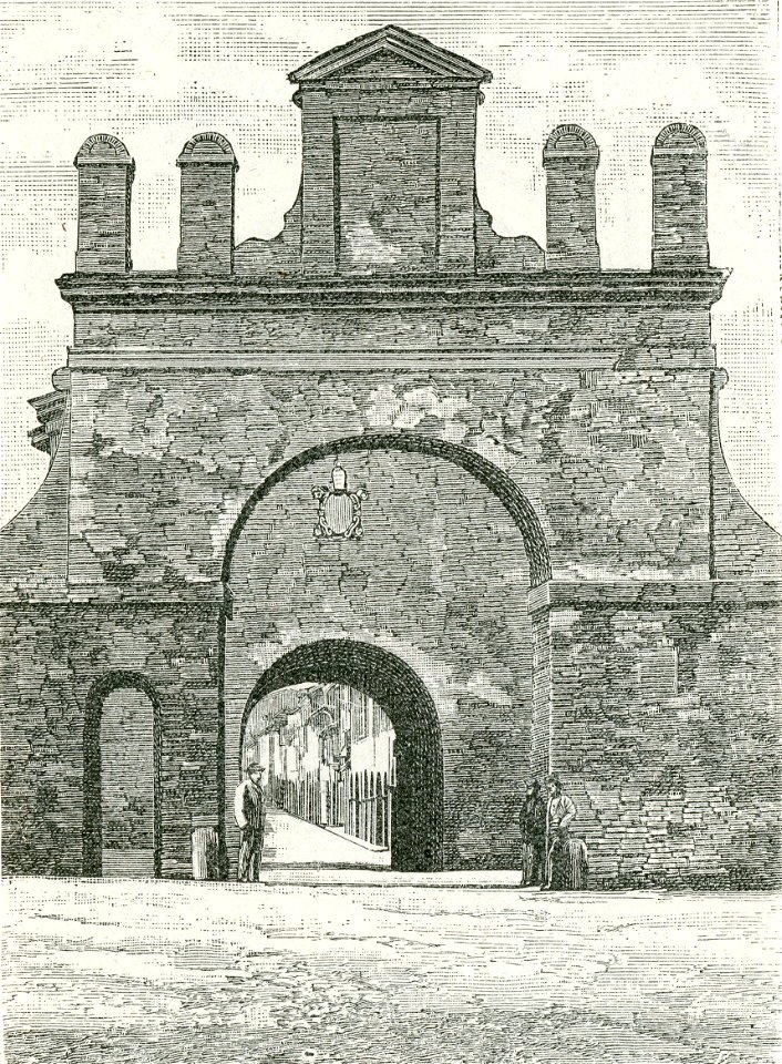 Cento Arco Clementino