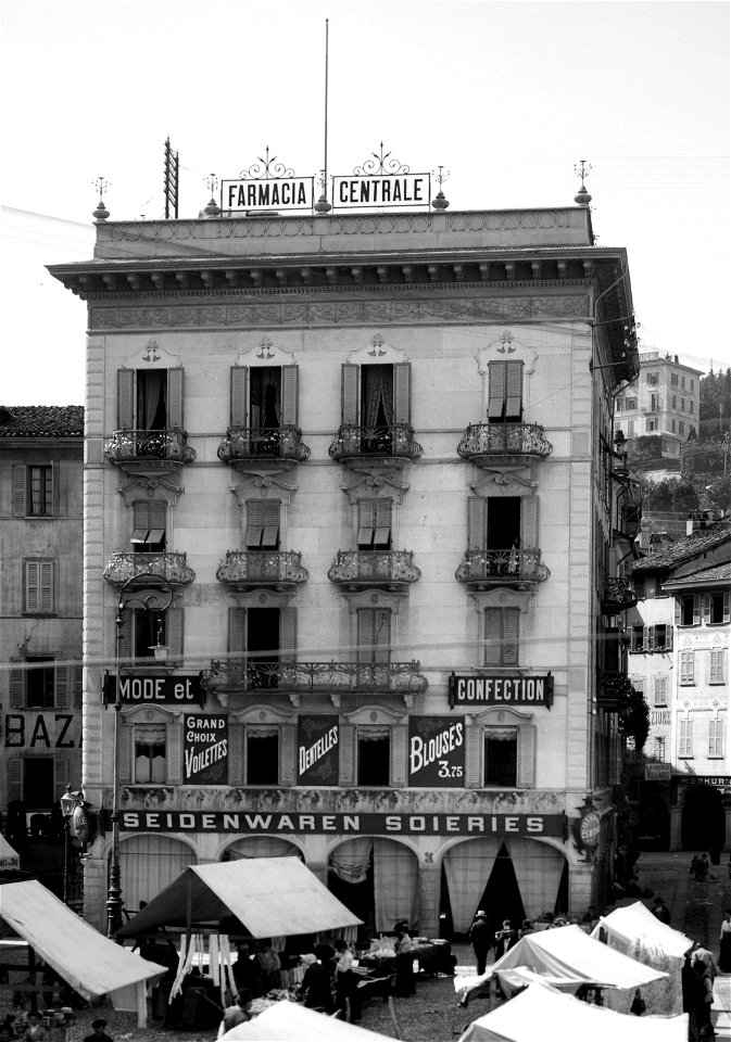 CH-NB - Lugano, Piazza della Riforma, Ortsgesamtansicht - EAD-WEHR-15354-B
