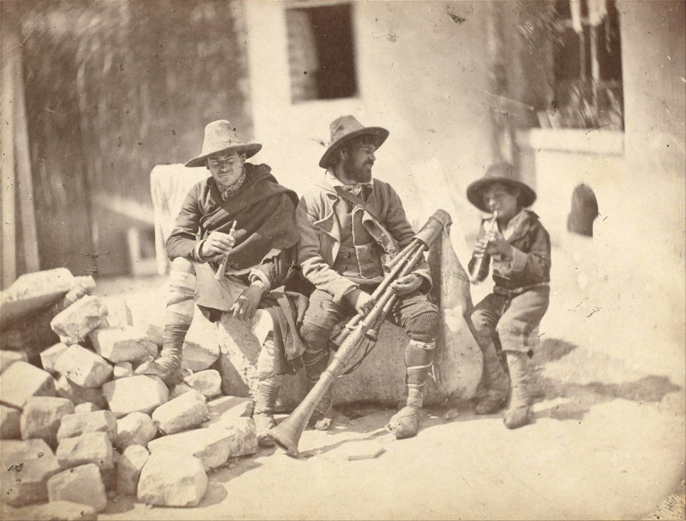 Charles Nègre - Pifférari Assis, Italian Street Musicians (in the Courtyard, 21 Quai de Bourbon) - Google Art Project (owHBM2s81YIH6w)
