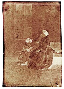 Charles Nègre - Women in a Courtyard - Google Art Project (wwH5O-thVYsijA)