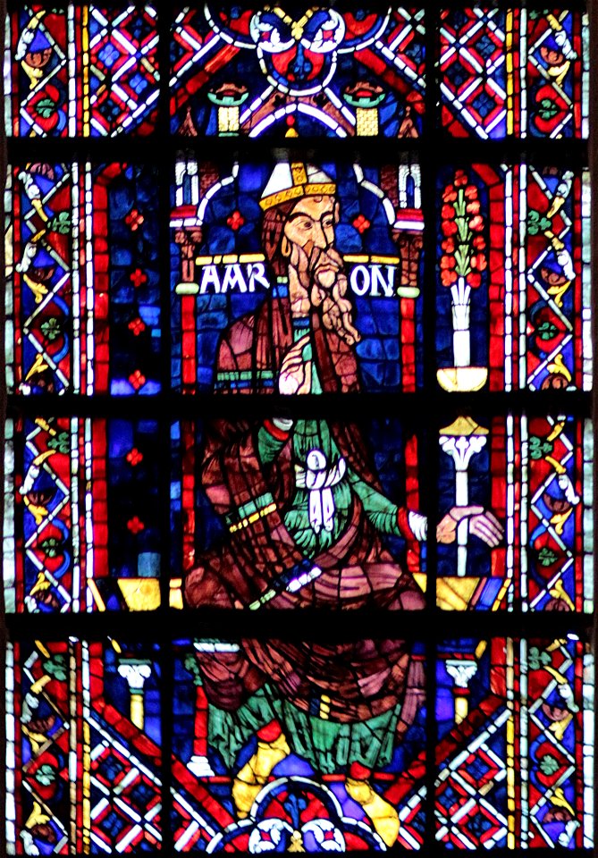 Chartres-101 Aaron