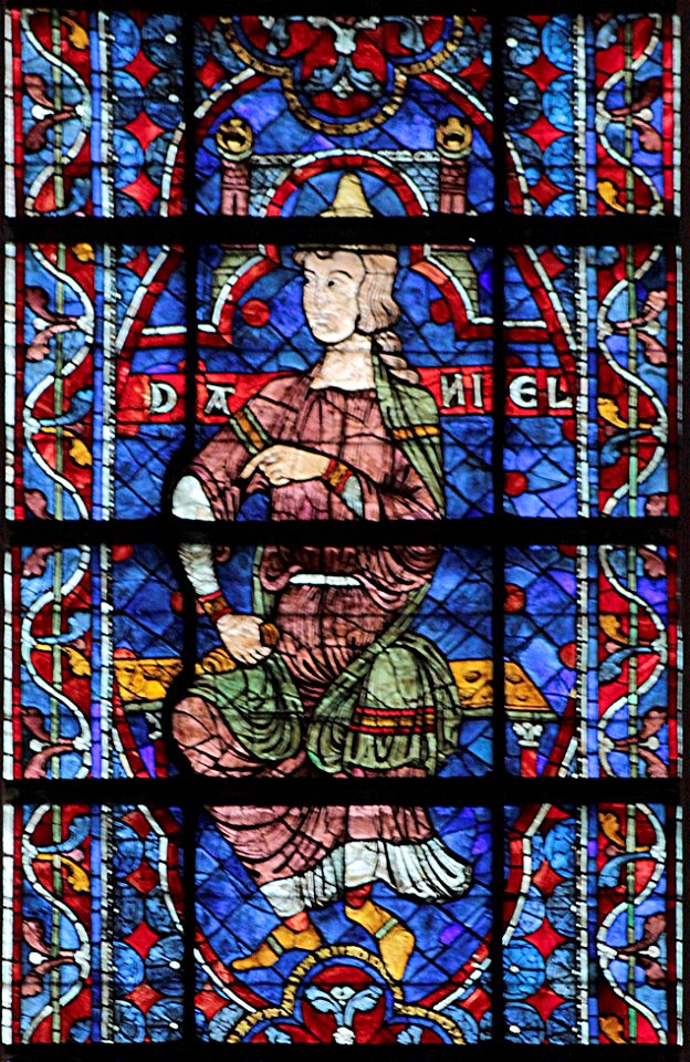 Chartres-104 Daniel