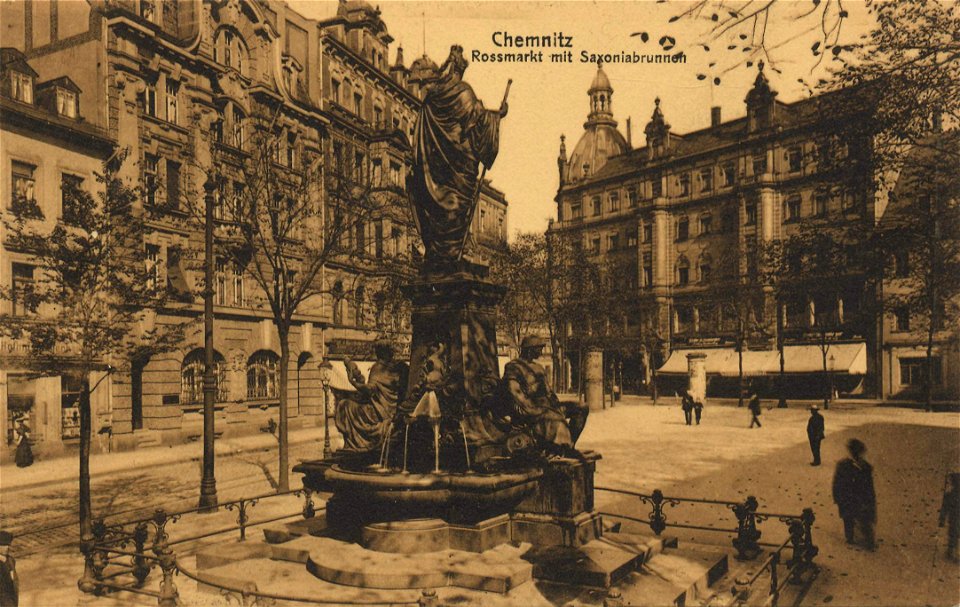 Chemnitz, Sachsen - Rossmarkt mit Saxoniabrunnen (Zeno Ansichtskarten)