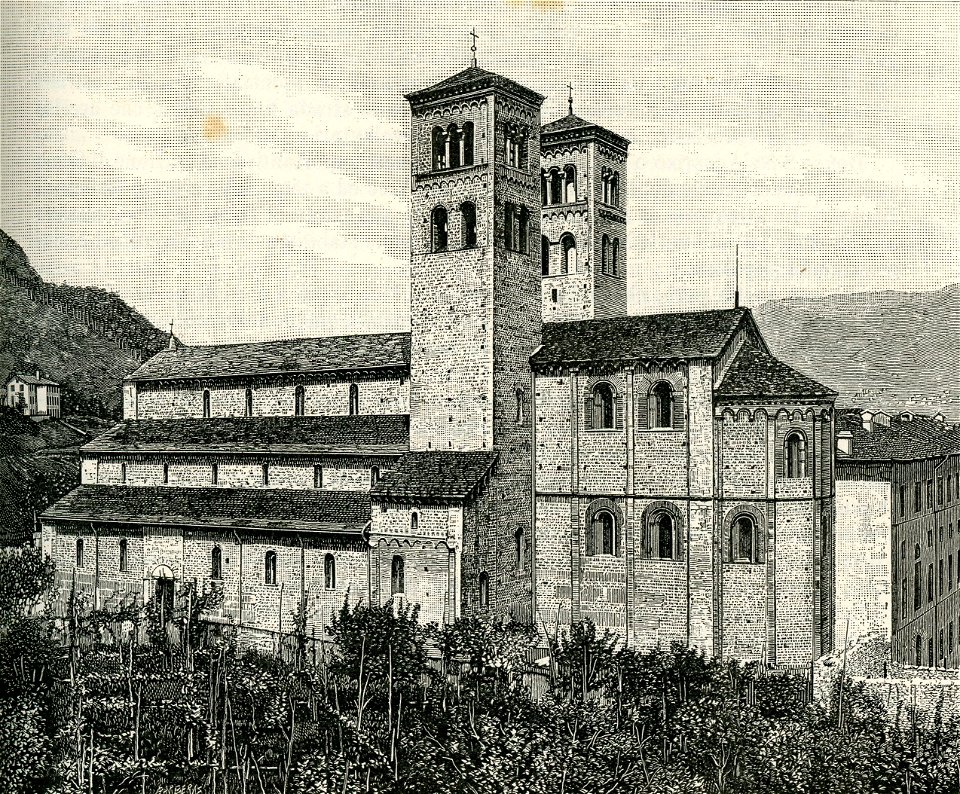 Como Chiesa di Sant’Abbondio veduta di fianco