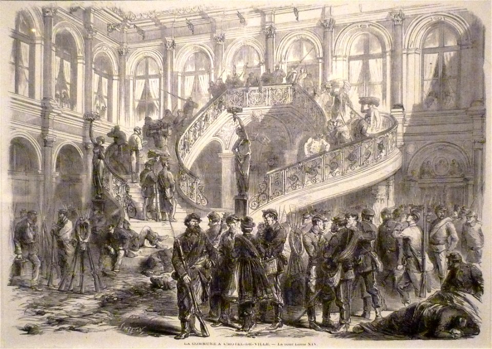 Commune de Paris H de Ville cour Louis XIV