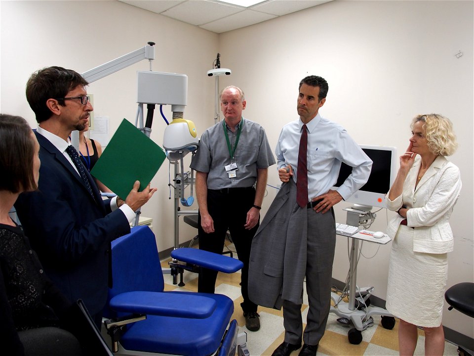 Congressional Visit at IRP (20877938475)