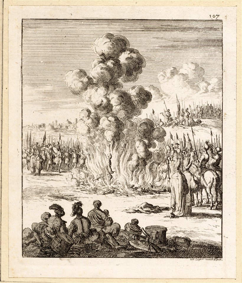 De echtheid van de lans van Longinus wordt door een priester in het vuur beproefd terwijl het leger toekijkt, objectnr A 41636