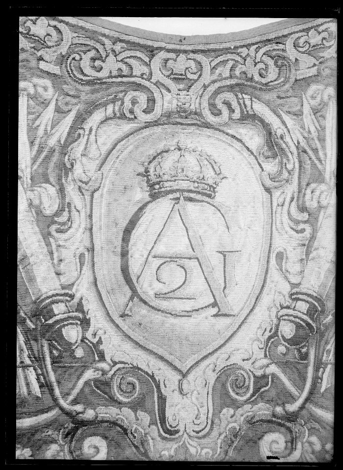 Detalj, namnchiffer, schabrak - Livrustkammaren - 43111