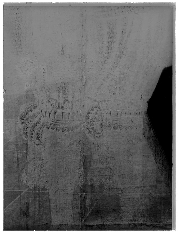 Detalj knä porträtt av Gustav II Adolf i Lerbo kyrka - Livrustkammaren - 42870-negative