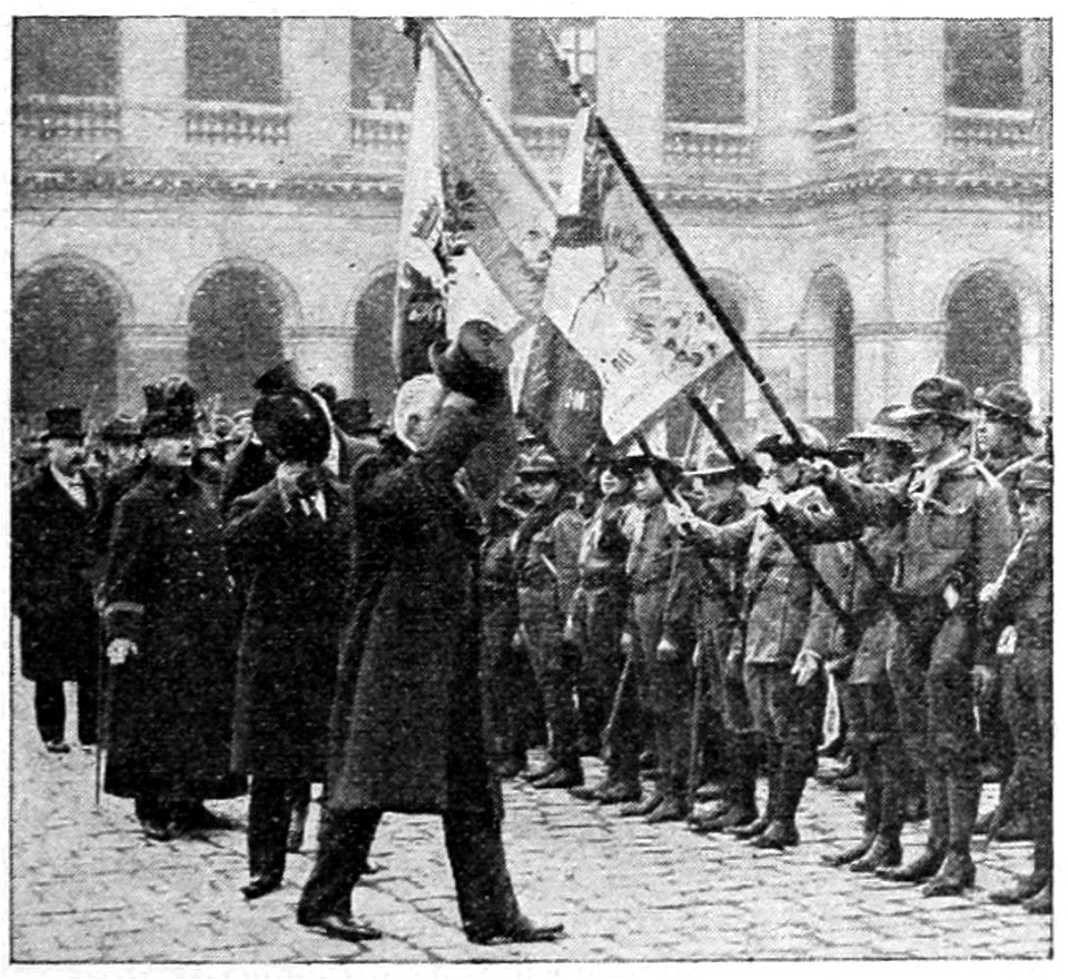 Dictionnaire des termes militaires etc-Eclaireurs de France- p107