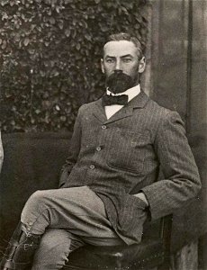 Dr. Samuel Evans (5349058) (cropped)