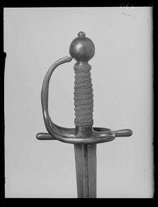 Drabantvärja m, 1693, Sverige, fästet Stockholm, klingan Vira bruk 1693-1703 - Livrustkammaren - 19503