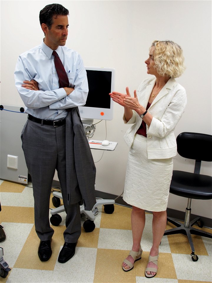Dr. Volkow with Congressman Sarbanes (20885143371)