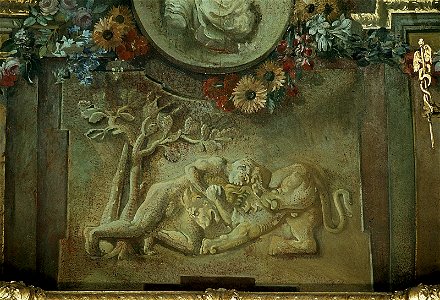 Dresden, Zwinger, Französischer Pavillon, Marmorsaal, Heinrich Christoph Fehling, Porträtmedaillon Augusts des Starken, Figur 2