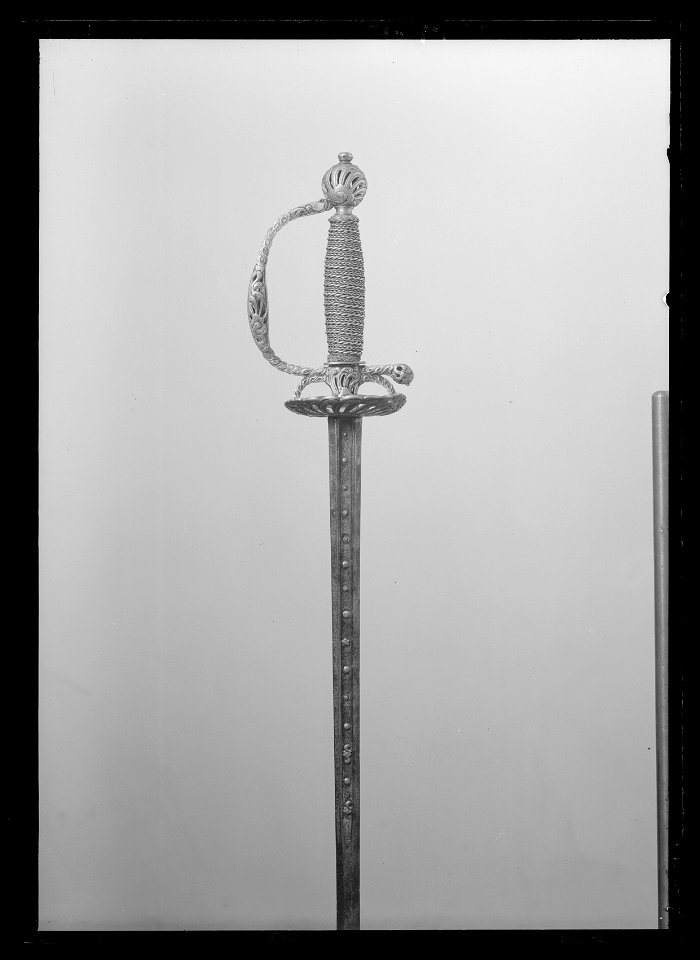 Dräktvärja - Livrustkammaren - 18390