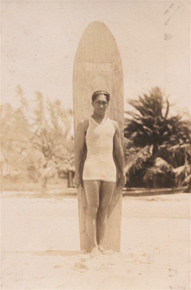 Duke Kahanamoku by an unidentified artist, c. 1915, gelatin silver print, from the National Portrait Gallery - NPG-NPG 2007 195KahanamokuM-000001