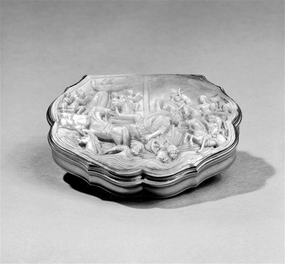 Dutch - Cartouche-Shaped Snuffbox - Walters 57107