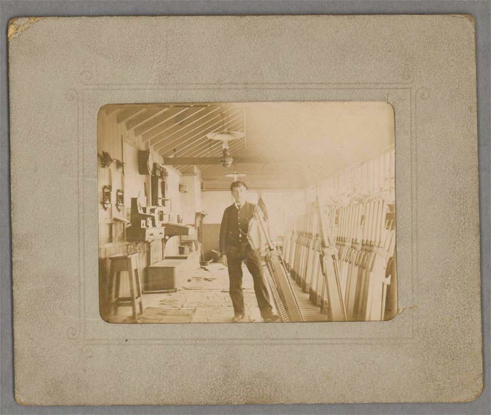 E. C. Davies (5349045)