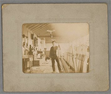 E. C. Davies (5349045)