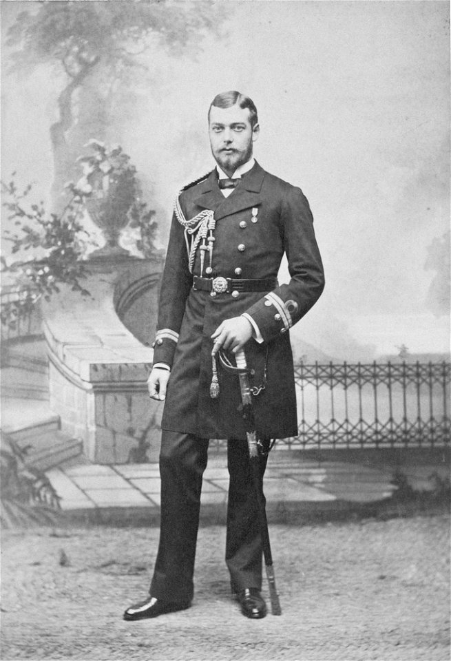 G.L.Formosa, Portrait photograph of Prince George of Wales wearing Lieutenant Naval uniform, c. 1885