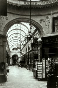 Galerie Vivienne - interior, 1905