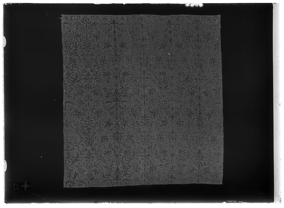 Gardin ur en serie av fyra (6018-6021) till Karl XIs kröningsvagn, 1675, Paris - Livrustkammaren - 34887-negative