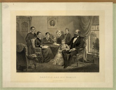 Garfield and his family LCCN2003671626