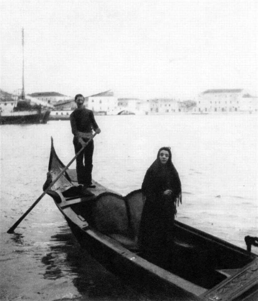 Eleonora Duse in a gondola, 1899
